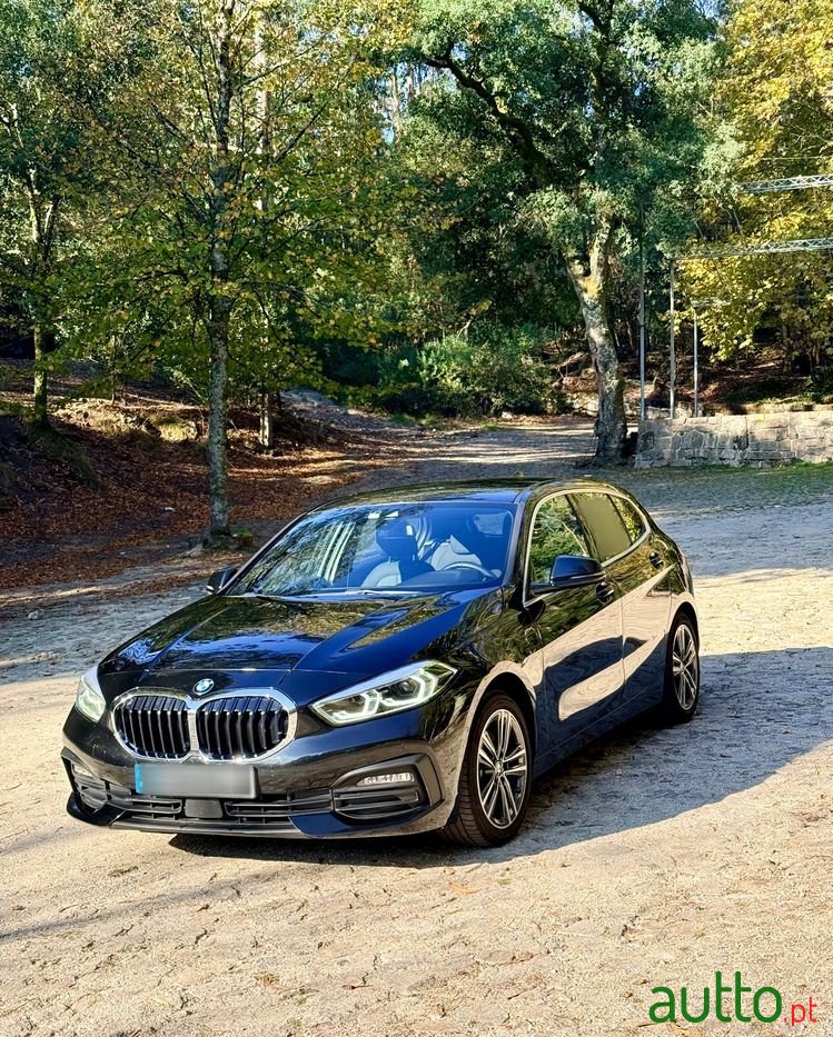 2020' BMW Série 1 D Advantage Auto photo #2