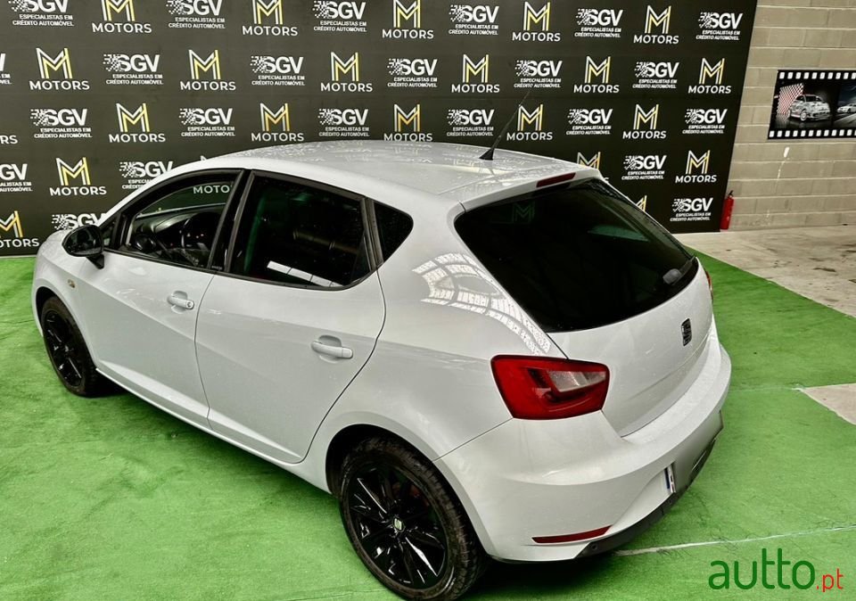 2014' SEAT Ibiza 1.6 Tdi Style photo #4