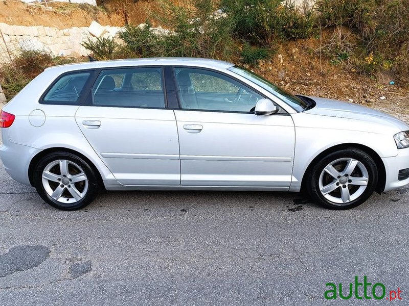 2011' Audi A3 Sportback photo #5