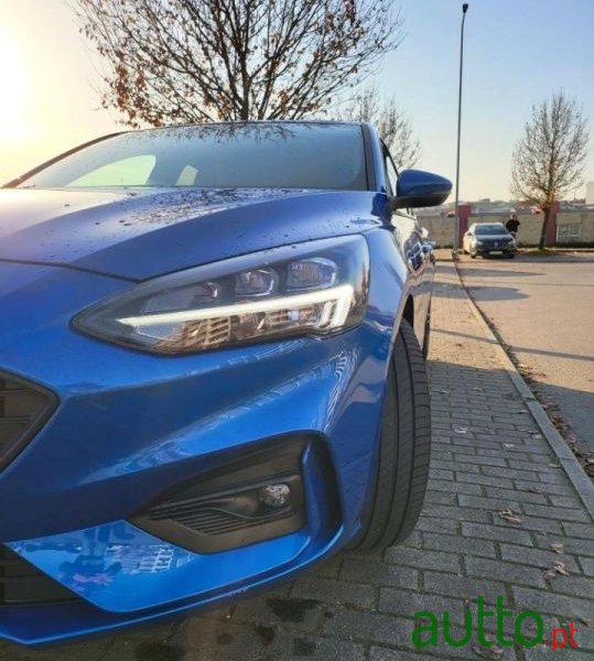 2020' Ford Focus St--Line photo #4
