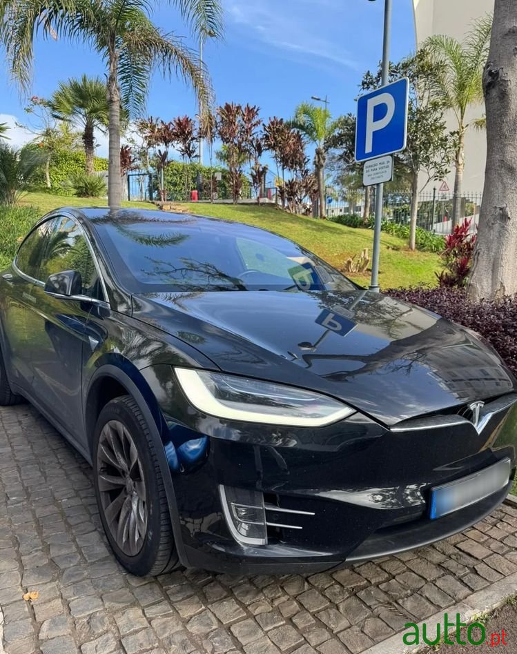2020' Tesla Model X photo #1