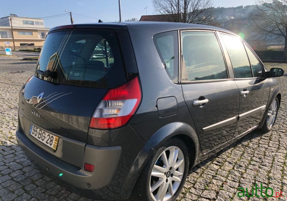 2006' Renault Scenic photo #3