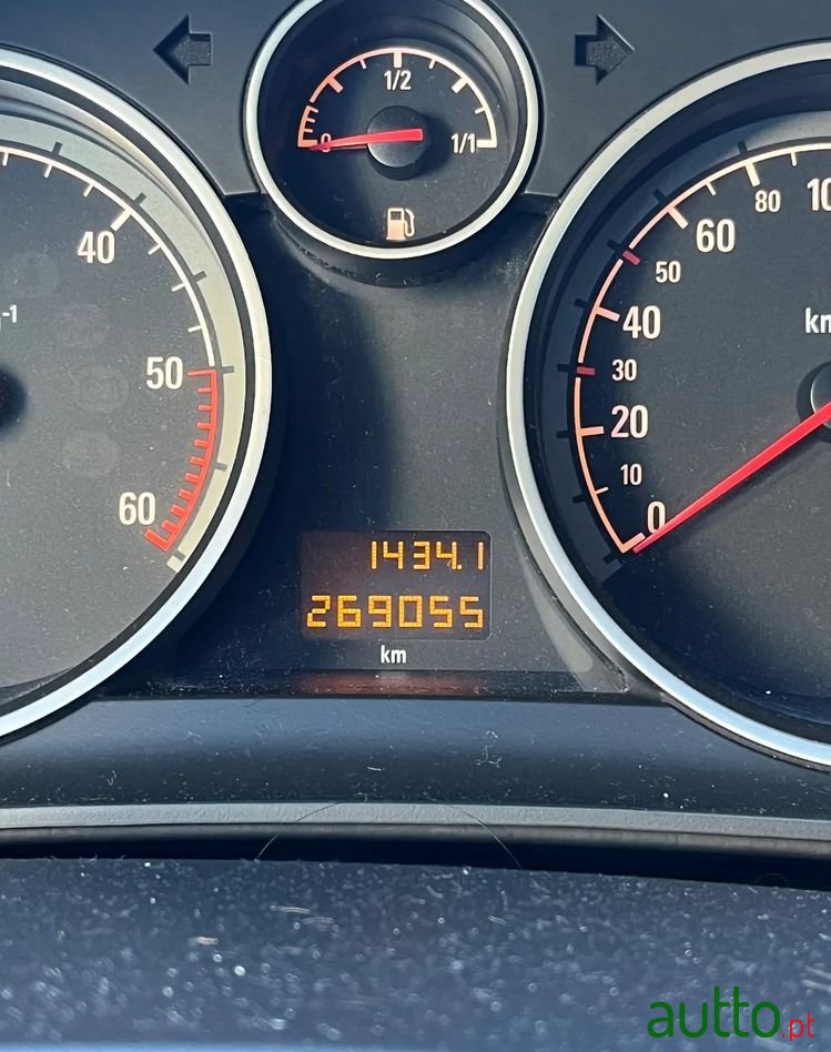 2008' Opel Astra 1.7 Cdti Cosmo photo #6