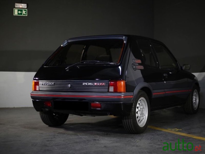 1987' Peugeot 205 photo #4