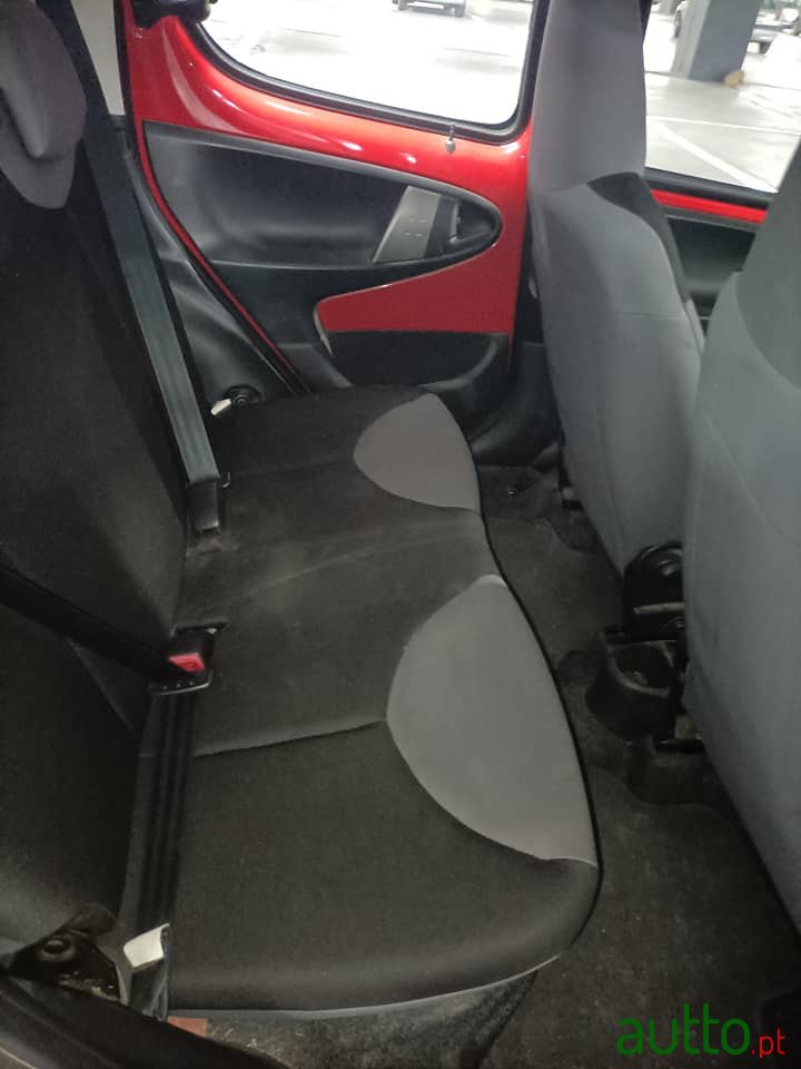 2013' Citroen C1 photo #4