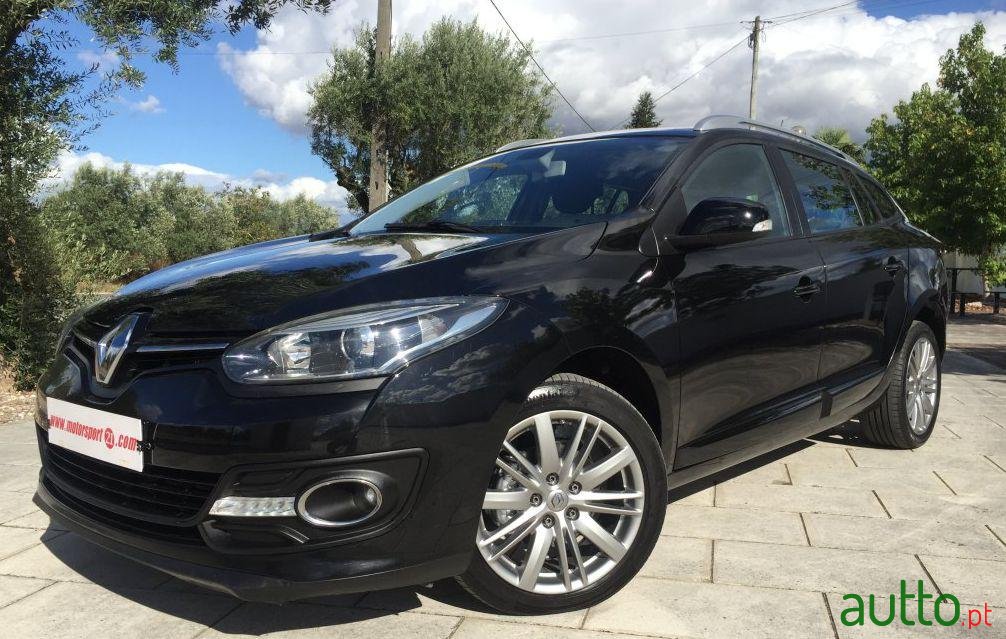 2014' Renault 1.5 dCi Dynamique S SS photo #2