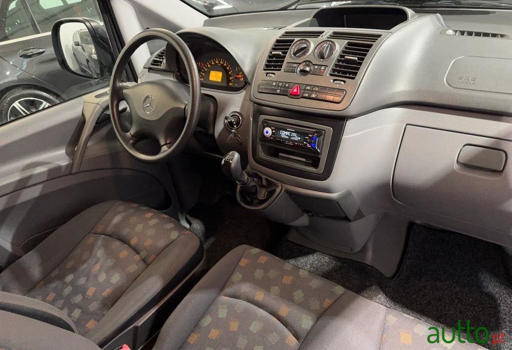 2005' Mercedes-Benz Vito photo #3