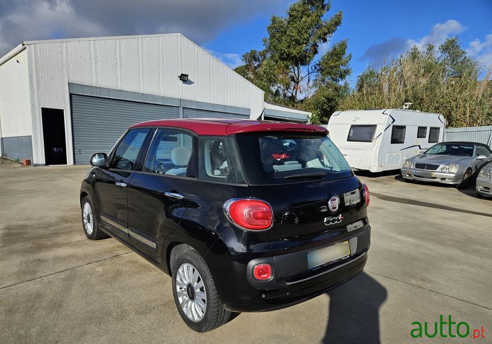 2014' Fiat 500L photo #6
