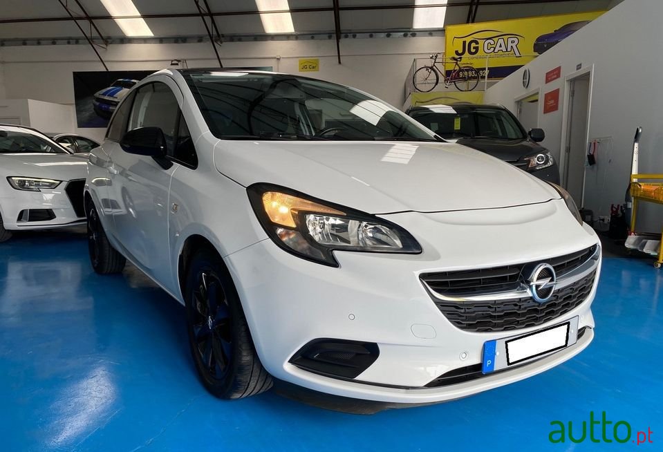 2015' Opel Corsa photo #1