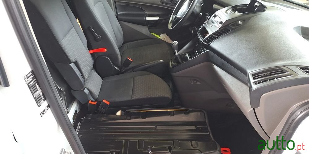 2020' Ford Transit Connect photo #5