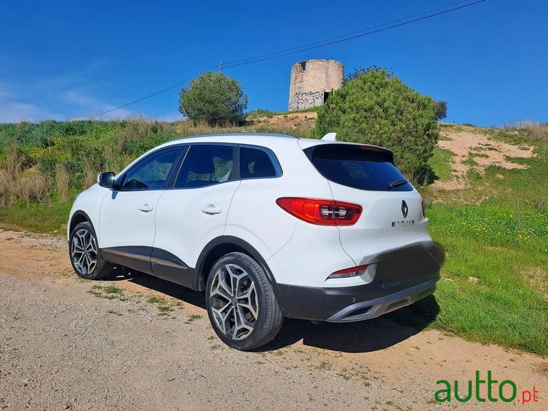 2019' Renault Kadjar 1.5 Dci Intens photo #2