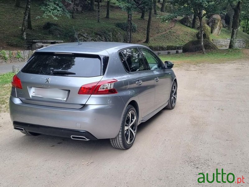 2017' Peugeot 308 photo #2