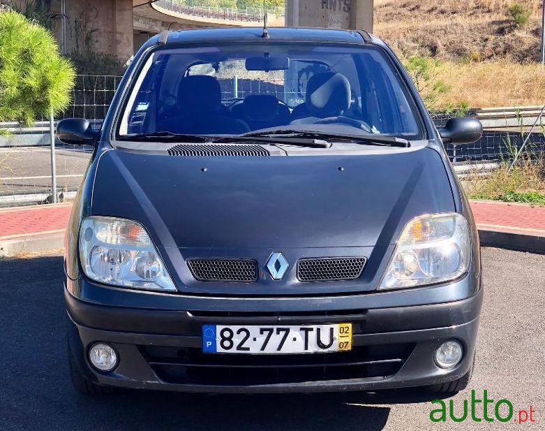 2002' Renault Scenic photo #3