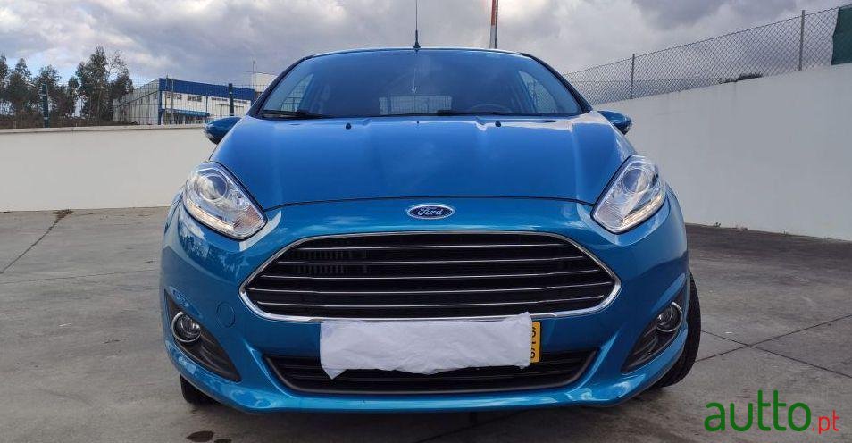 2016' Ford Fiesta photo #3