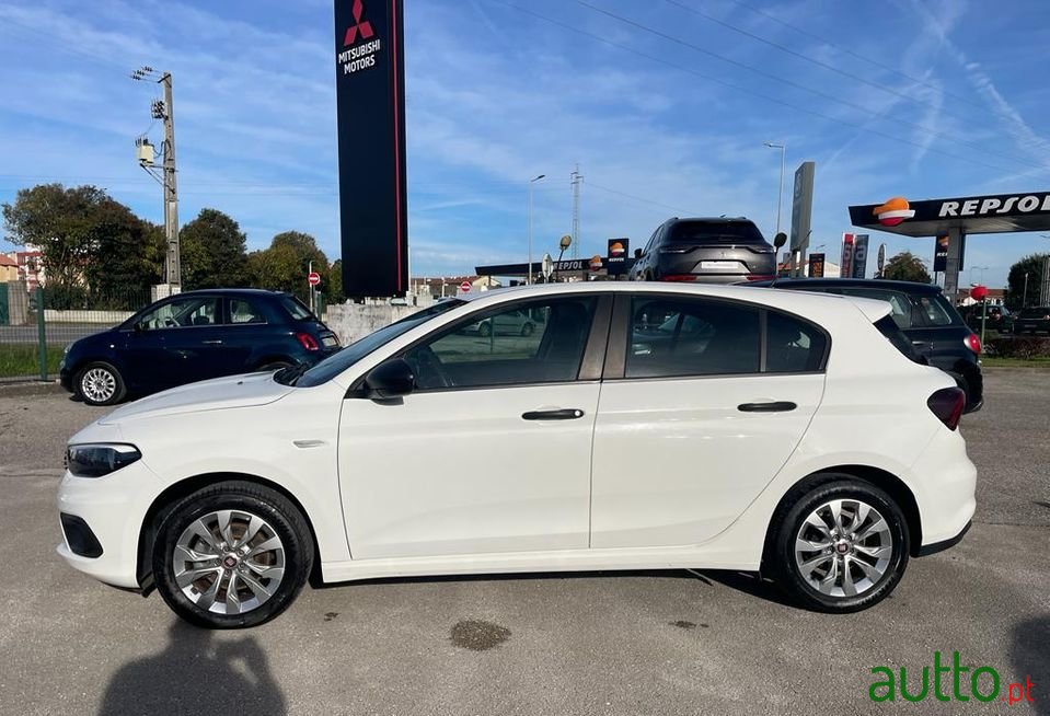 2019' Fiat Tipo photo #2
