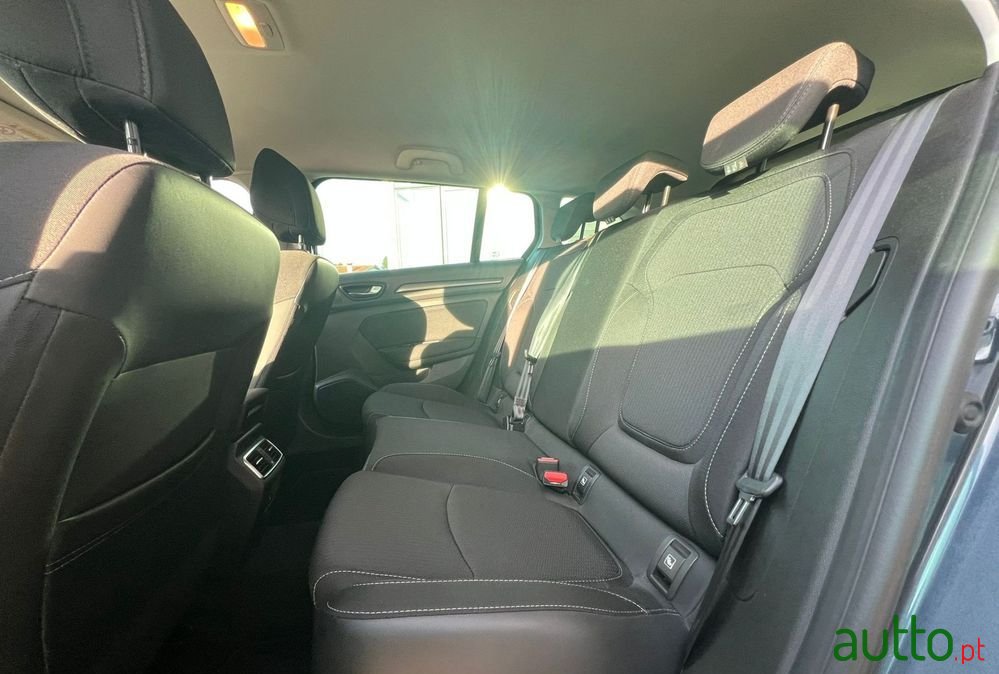 2021' Renault Mégane Sport Tourer photo #4