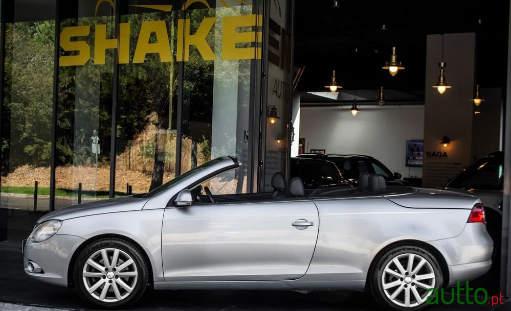 2006' Volkswagen Eos 2.0 Tdi photo #2