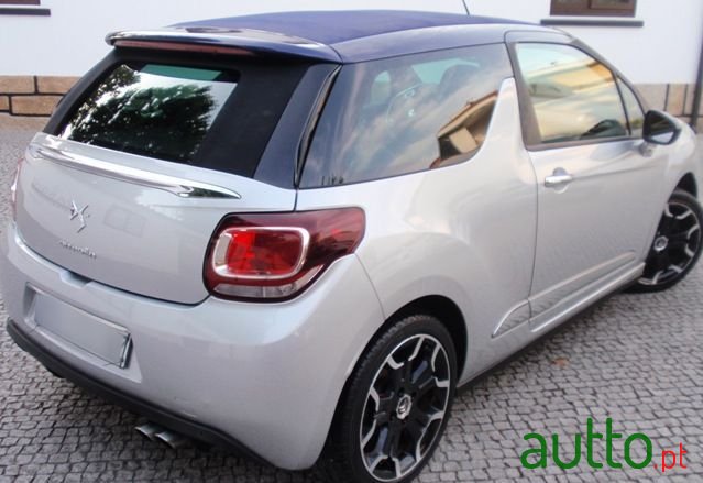 2013' Citroen DS3 photo #5