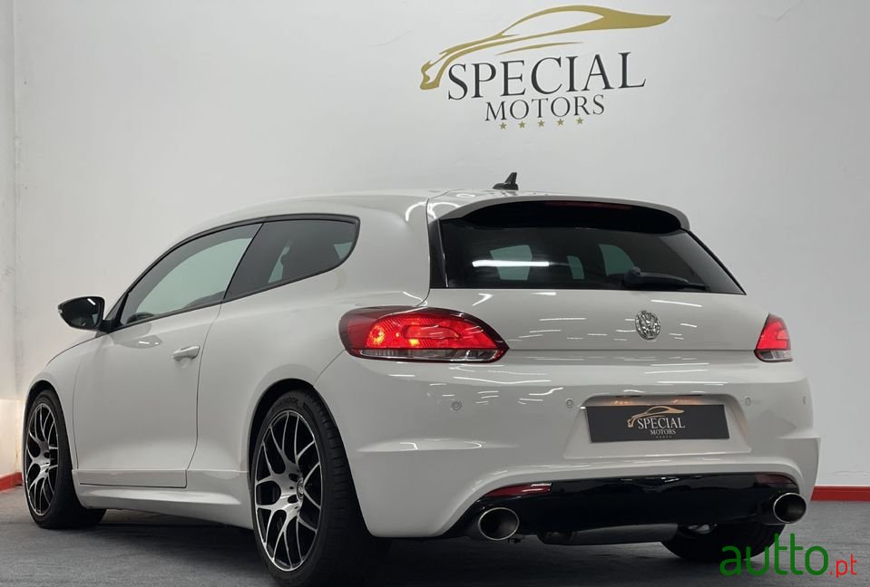 2009' Volkswagen Scirocco photo #5