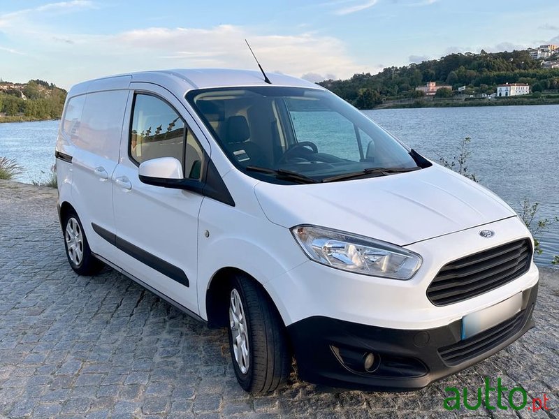 2016' Ford Tourneo Courier photo #1