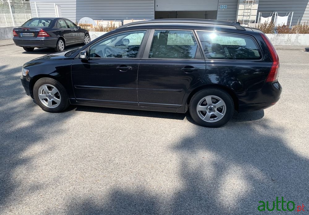 2008' Volvo V50 photo #4