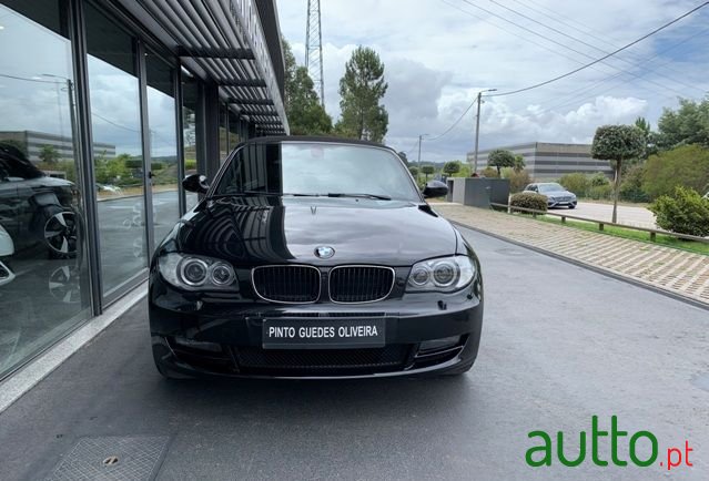 2008' BMW 118 photo #2