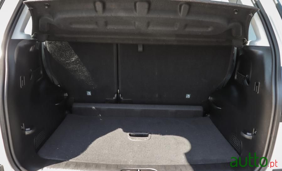 2015' Fiat 500L photo #5