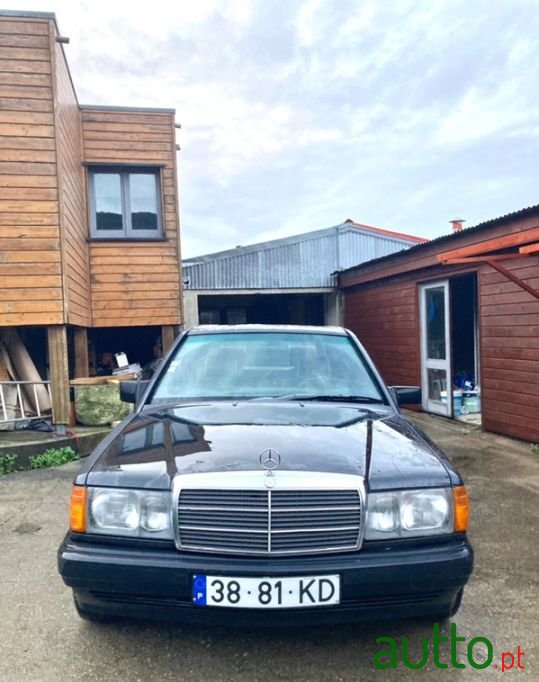 1988' Mercedes-Benz 190 photo #2