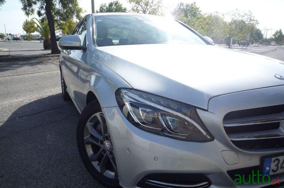 2015' Mercedes-Benz C-220 photo #3