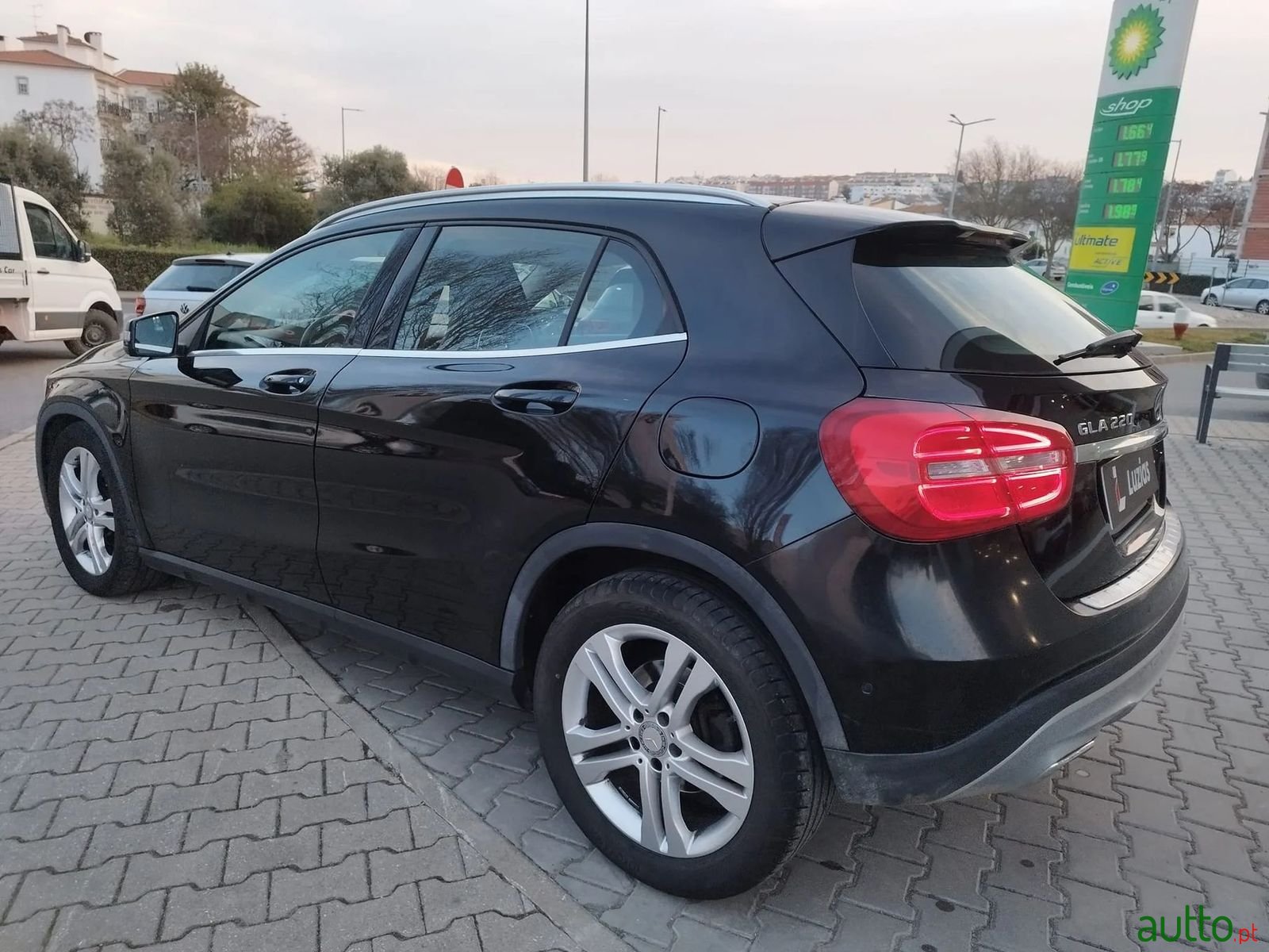 2014' Mercedes-Benz Gla-220 photo #5