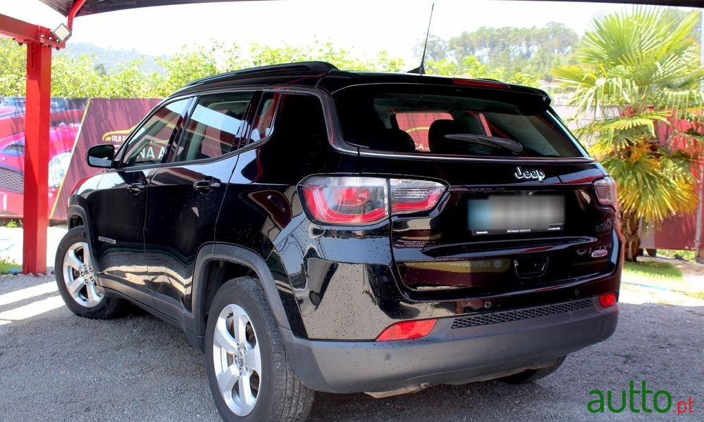 2019' Jeep Compass photo #4