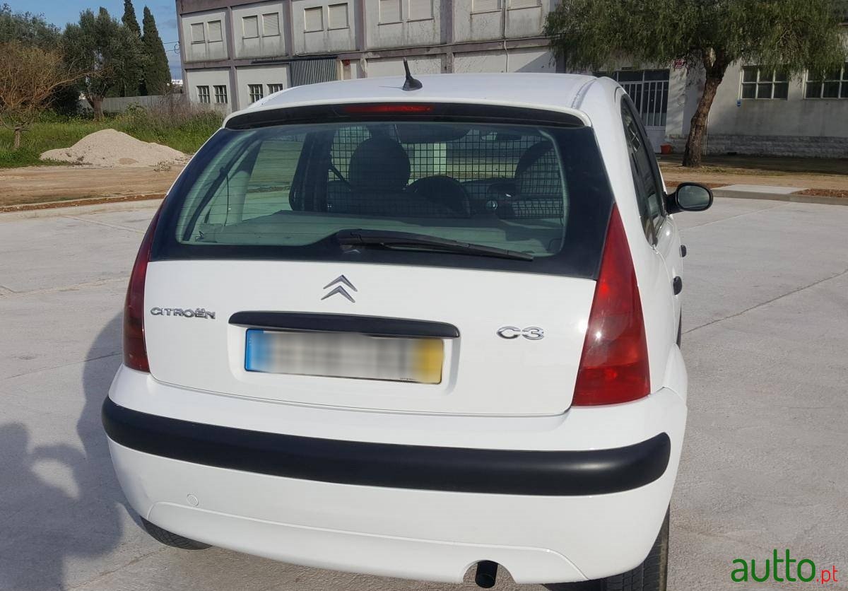 2004' Citroen photo #3