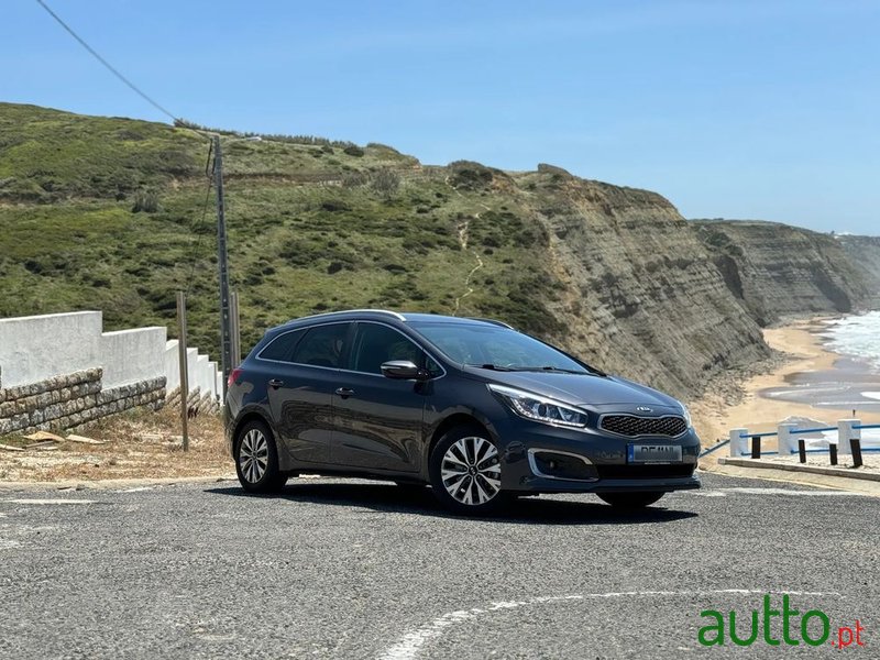 2018' Kia Ceed Sw photo #3