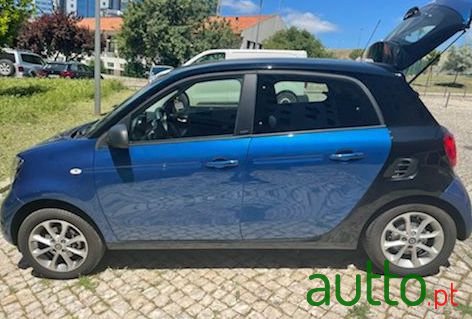 2019' Smart Forfour photo #2