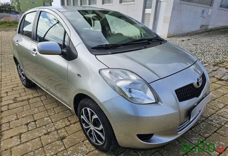 2008' Toyota Yaris 1.0 Vvt-I Sol+Ac photo #3