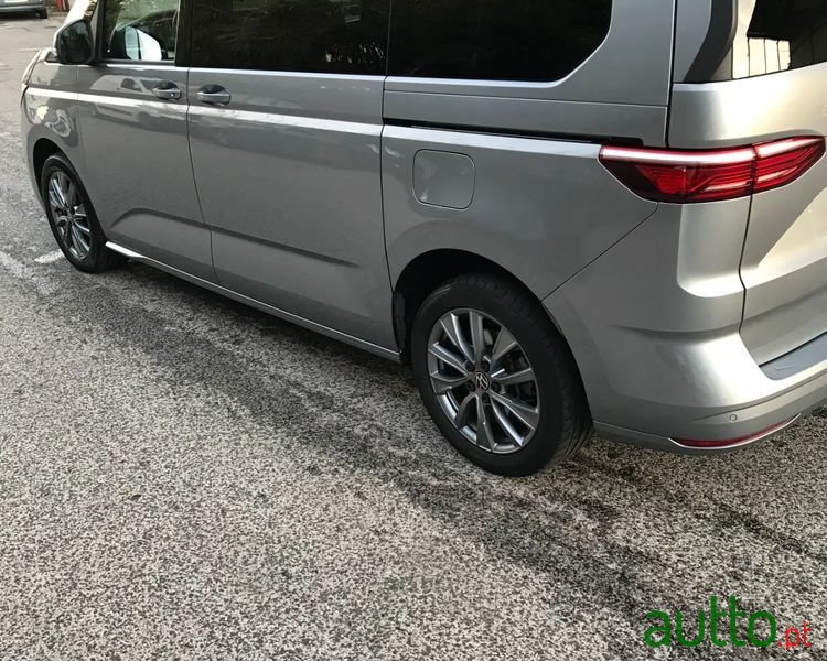 2022' Volkswagen Multivan photo #4