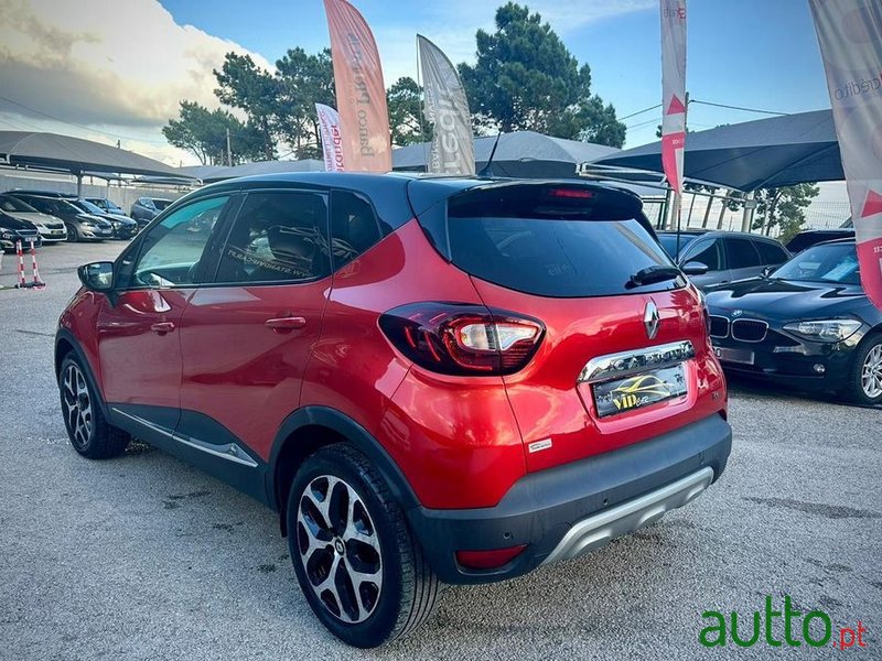 2017' Renault Captur photo #5