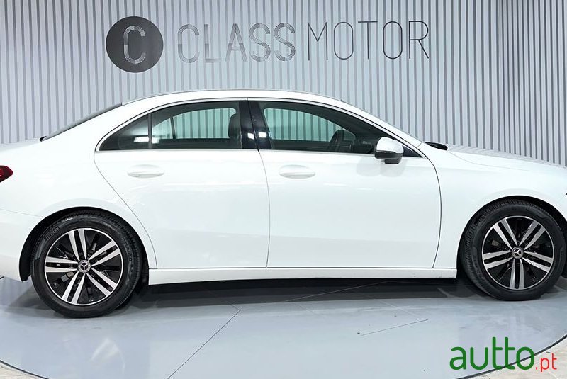 2020' Mercedes-Benz Classe A D Style Plus photo #4