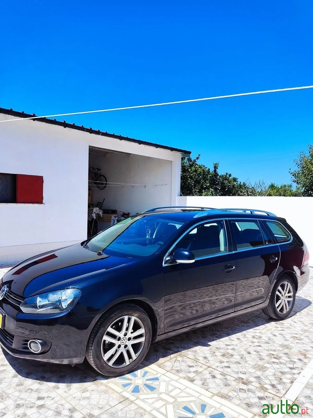 2011' Volkswagen Golf Variant photo #4