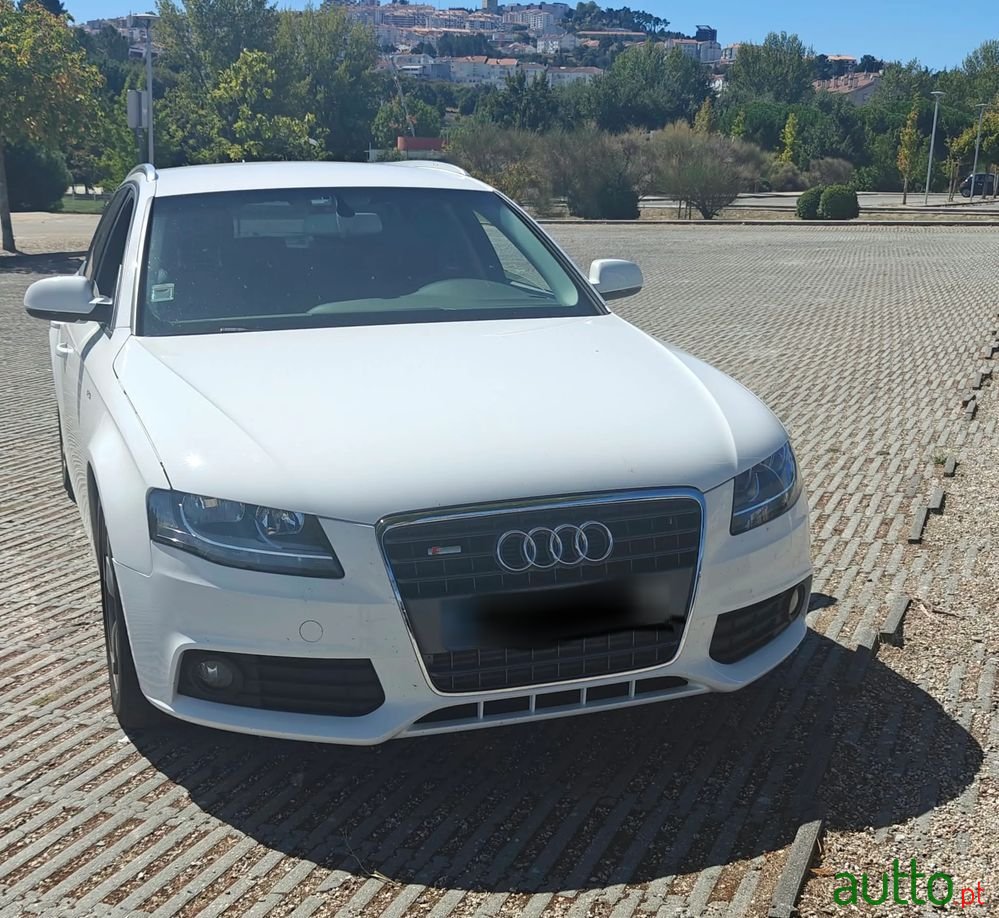 2009' Audi A4 Avant photo #1