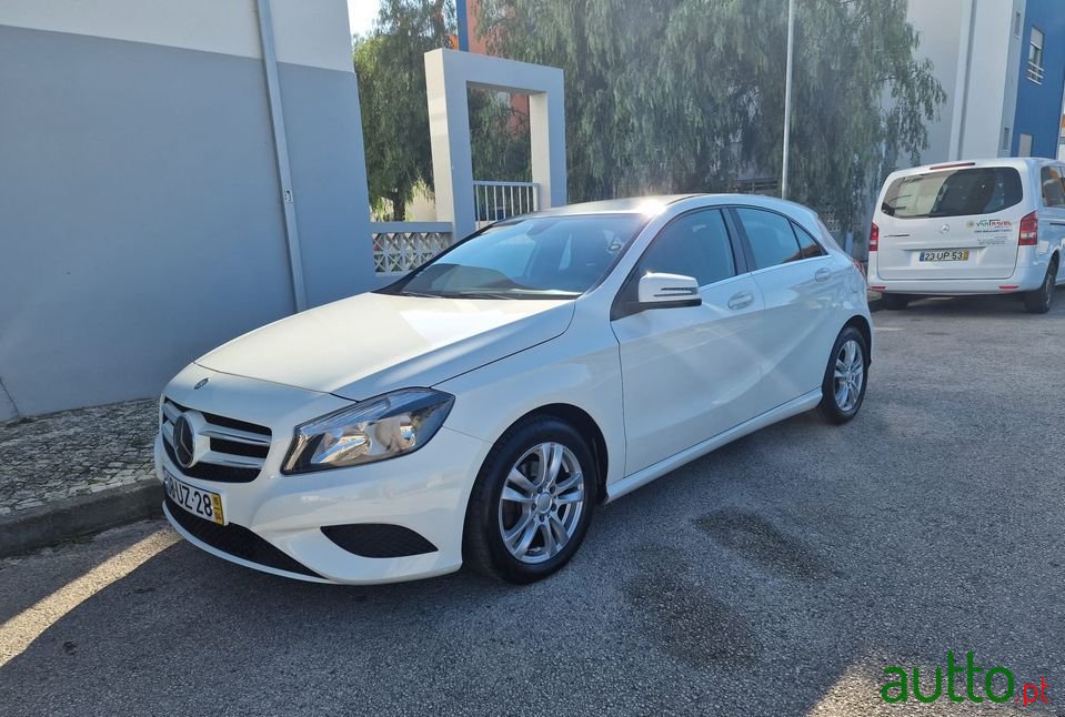 2015' Mercedes-Benz A-180 photo #1