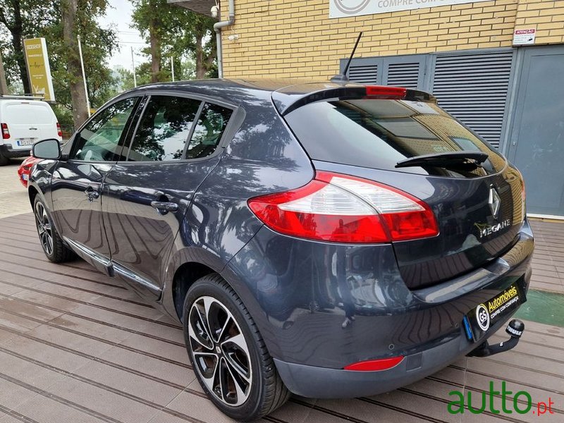 2014' Renault Megane photo #6