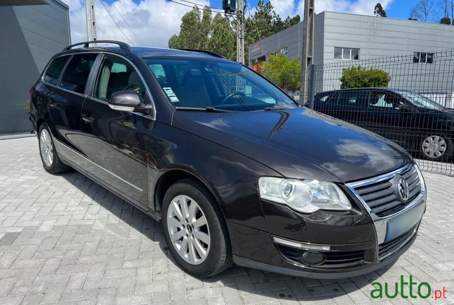 2006' Volkswagen Passat Variant photo #5