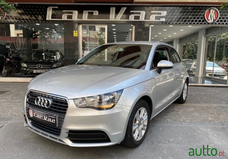 2013' Audi A1 photo #1