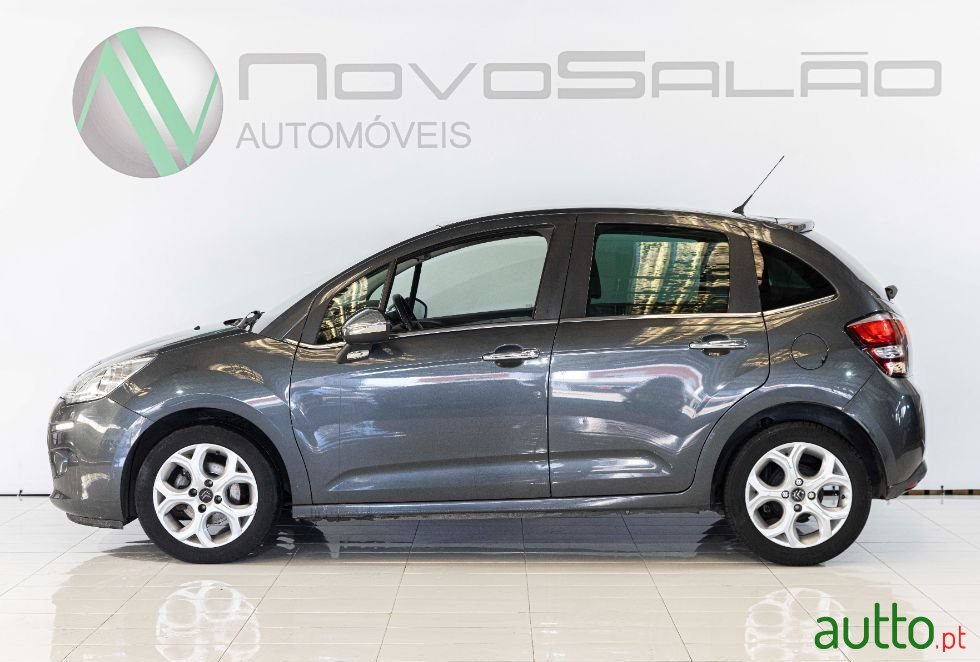2014' Citroen C3 photo #2