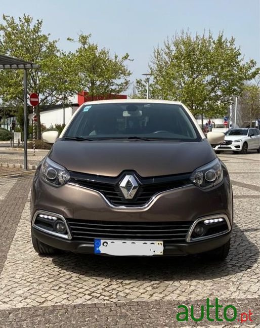 2013' Renault Captur photo #2