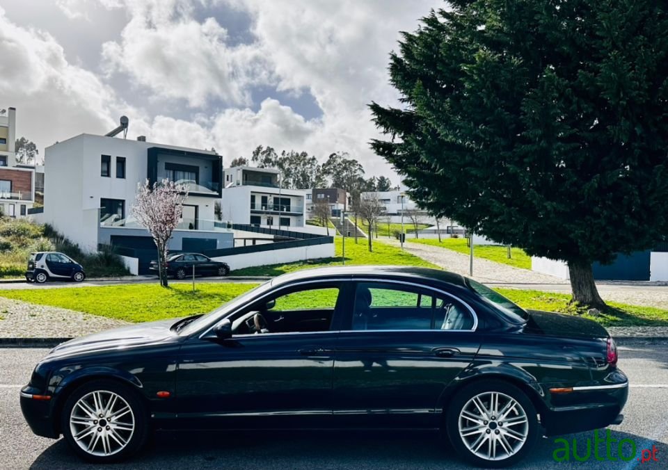 2007' Jaguar S-Type photo #5