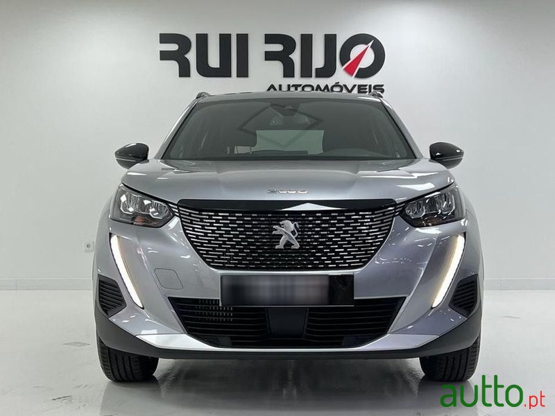 2022' Peugeot 2008 1.2 Puretech Allure photo #6