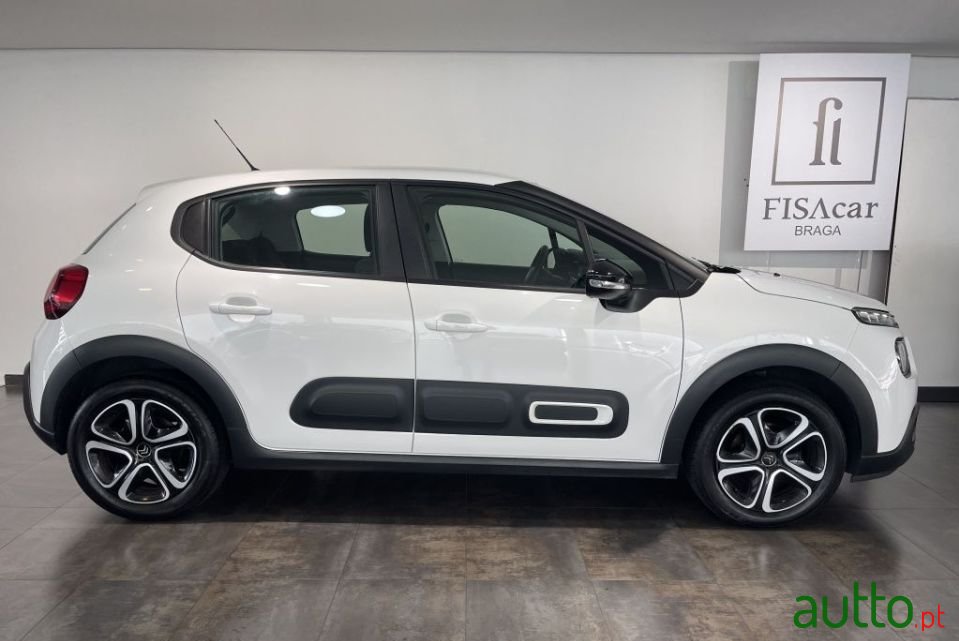 2020' Citroen C3 photo #2
