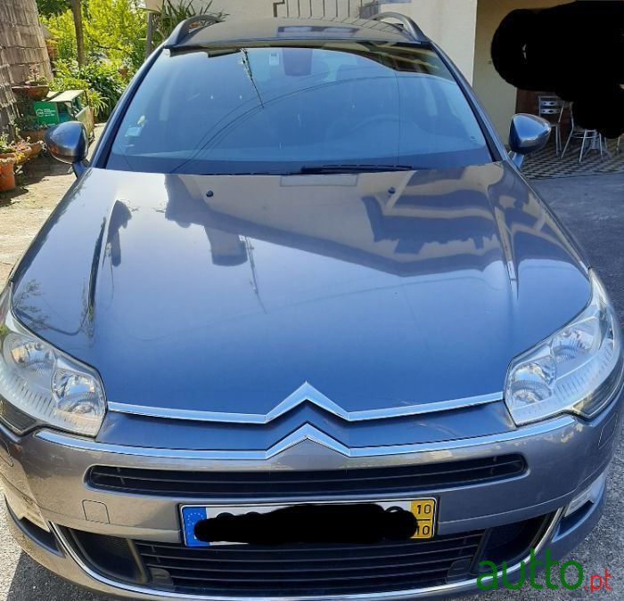 2010' Citroen C5-Tourer photo #3